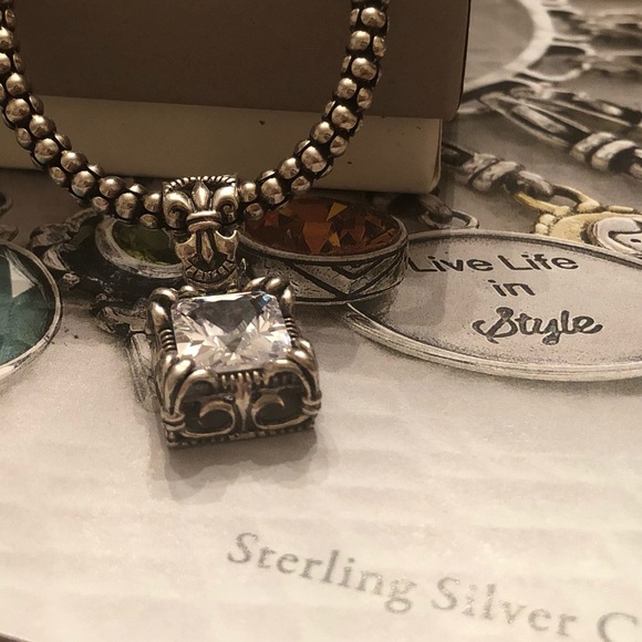 Silpada Sterling Silver Cubic Zirconia Uptown Pendant Necklace - Picture 10 of 16